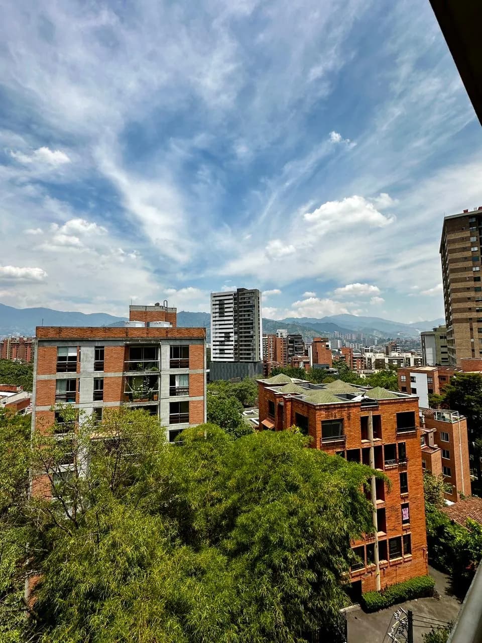 Cozy quiet apartment close to La Frontera Envigado - 2