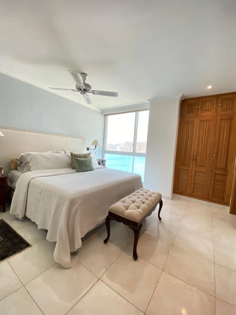 Apartamento en venta 3 dormitorios en Rodadero Sur - 4