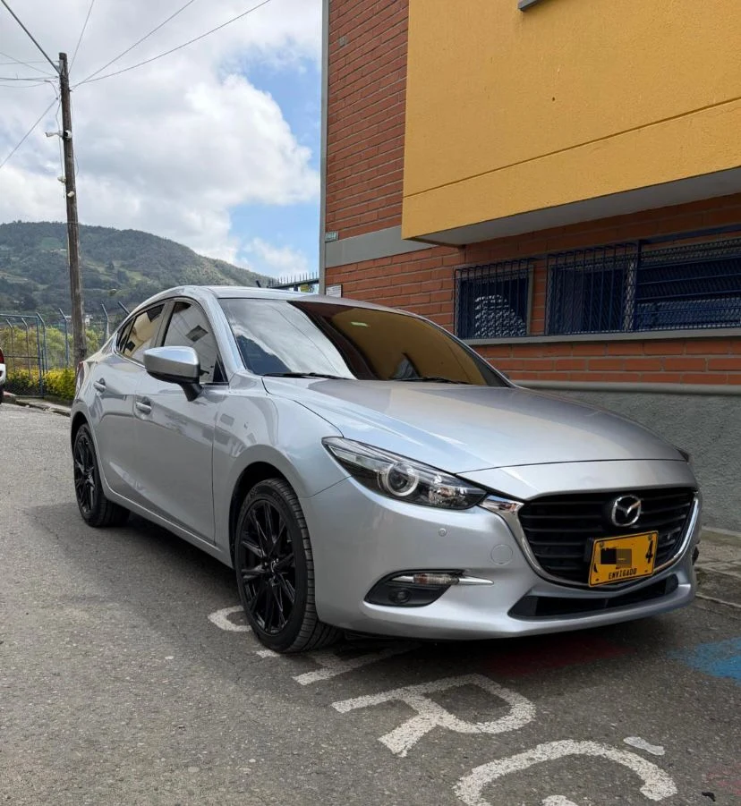MAZDA 3 TOURING - 9