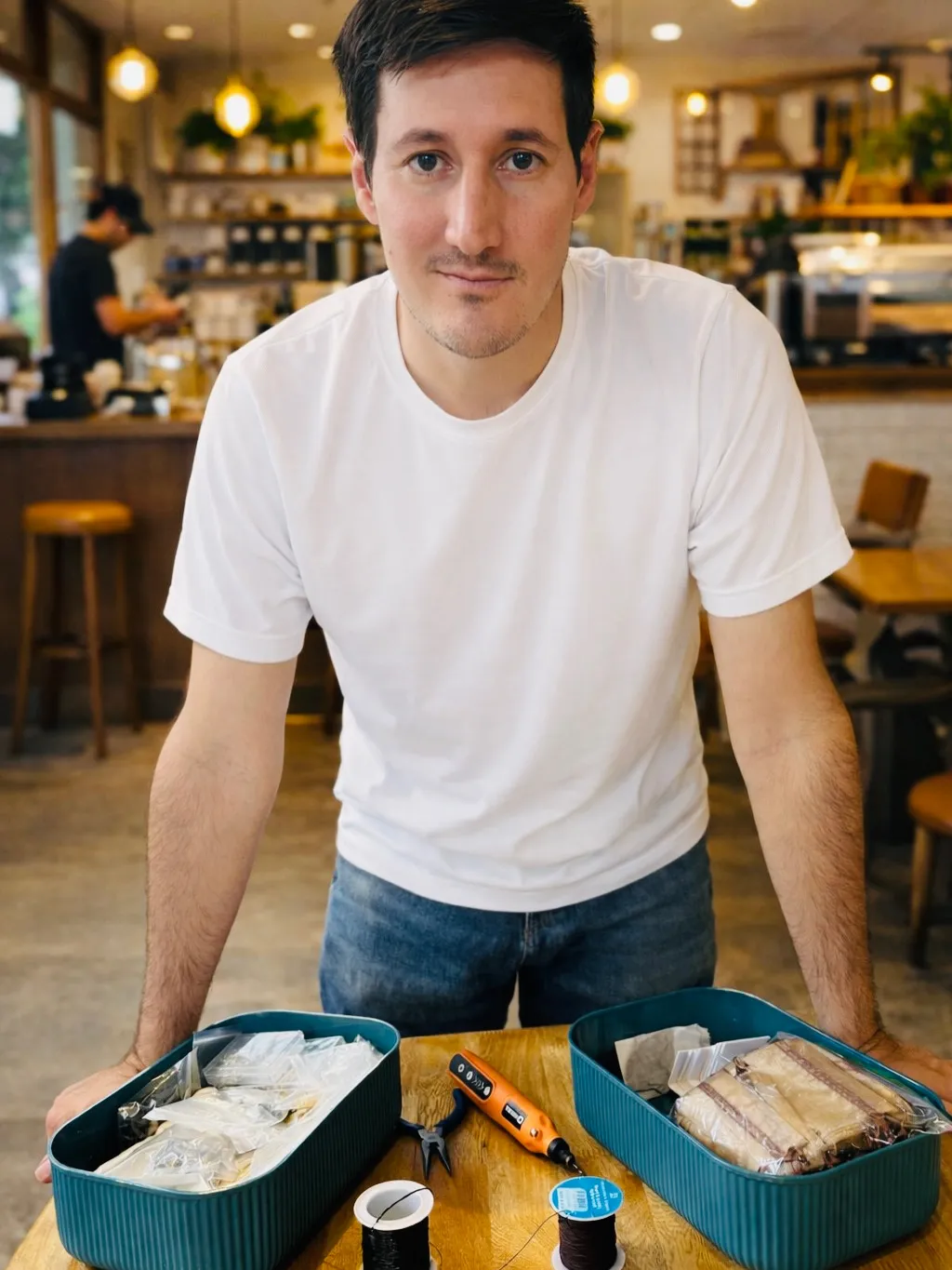 ✨*CREA TU PROPIA EXPERIENCIA DE JOYERÍA DE CAFÉ EN MEDELLÍN* ✨ - 3