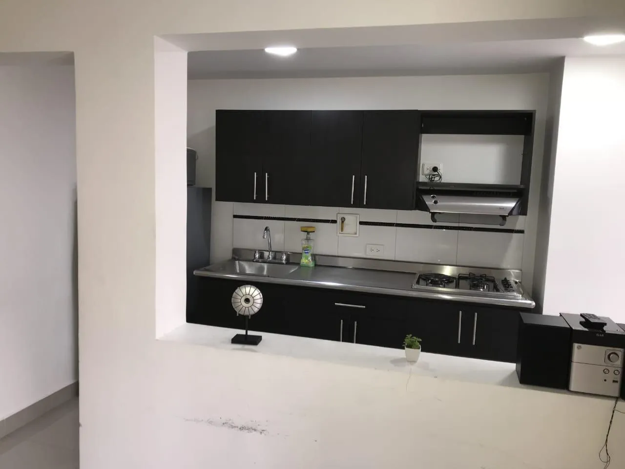 VENDO APARTAHOTEL EN LAURELES-MEDELLÍN - 3