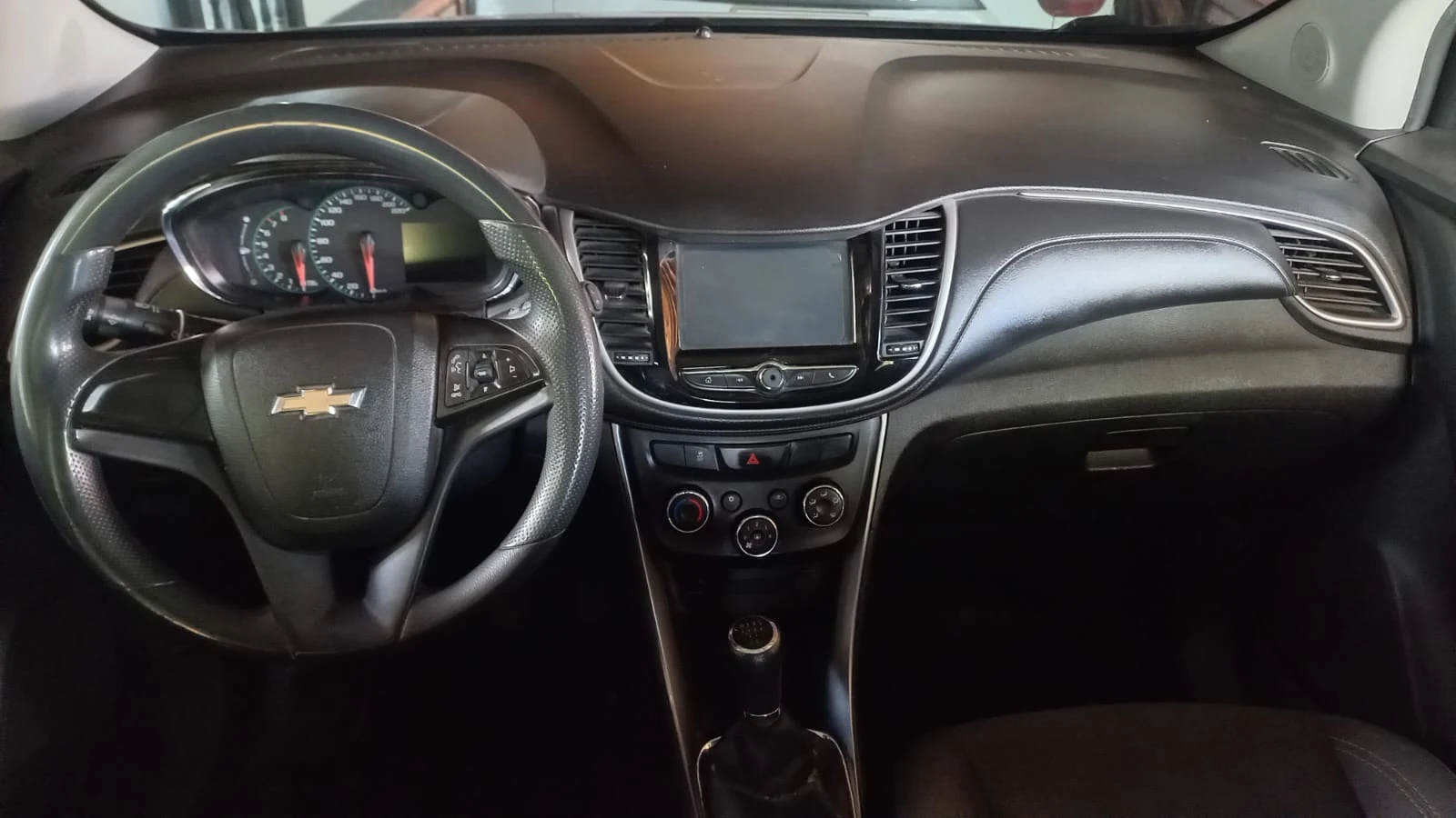 CHEVROLET TRACKER 2019 - 2