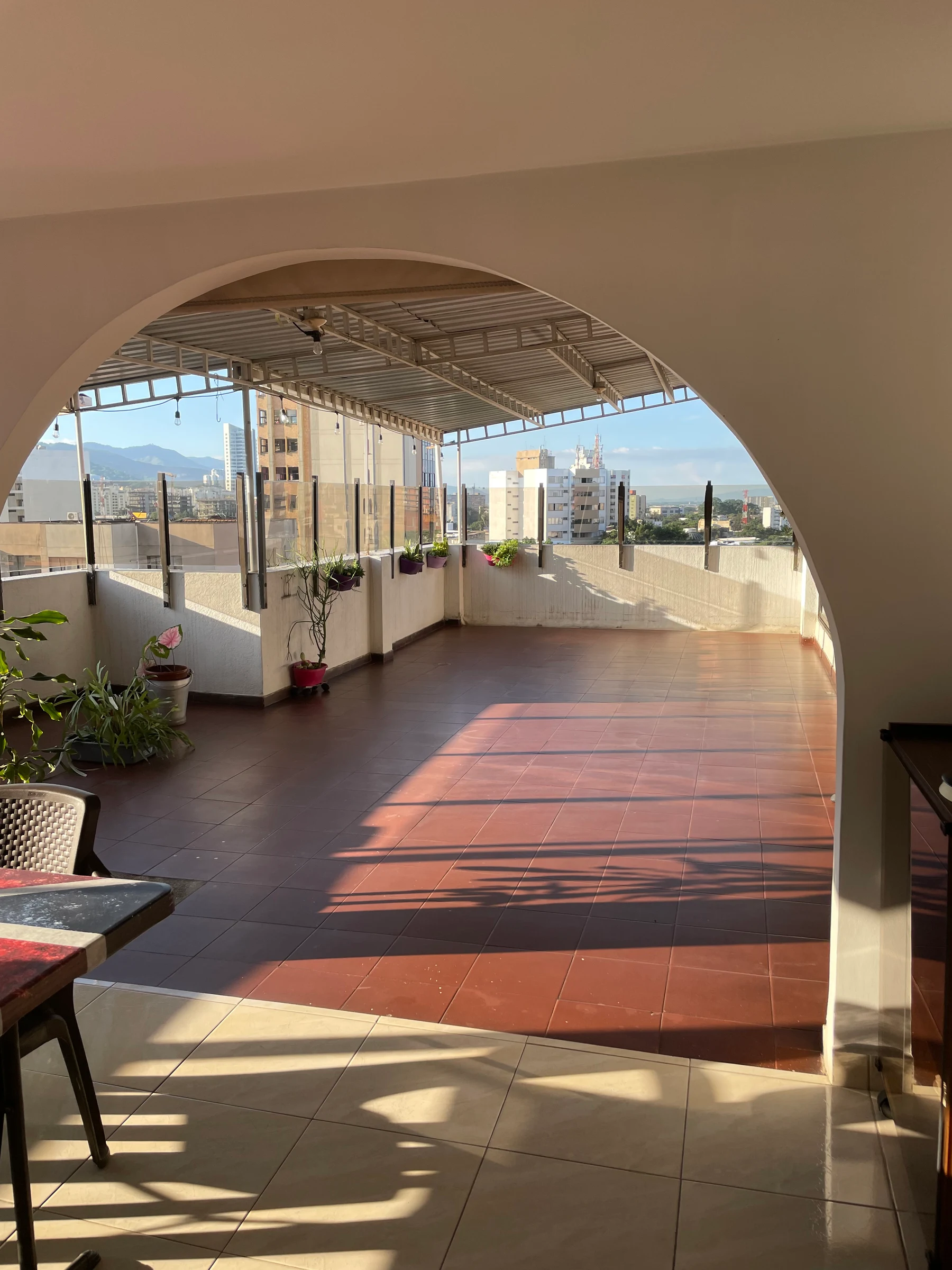 Apartamento en Versalles, Cali - 154 m², 1 recámara, 3 baños, terraza amplia - 11