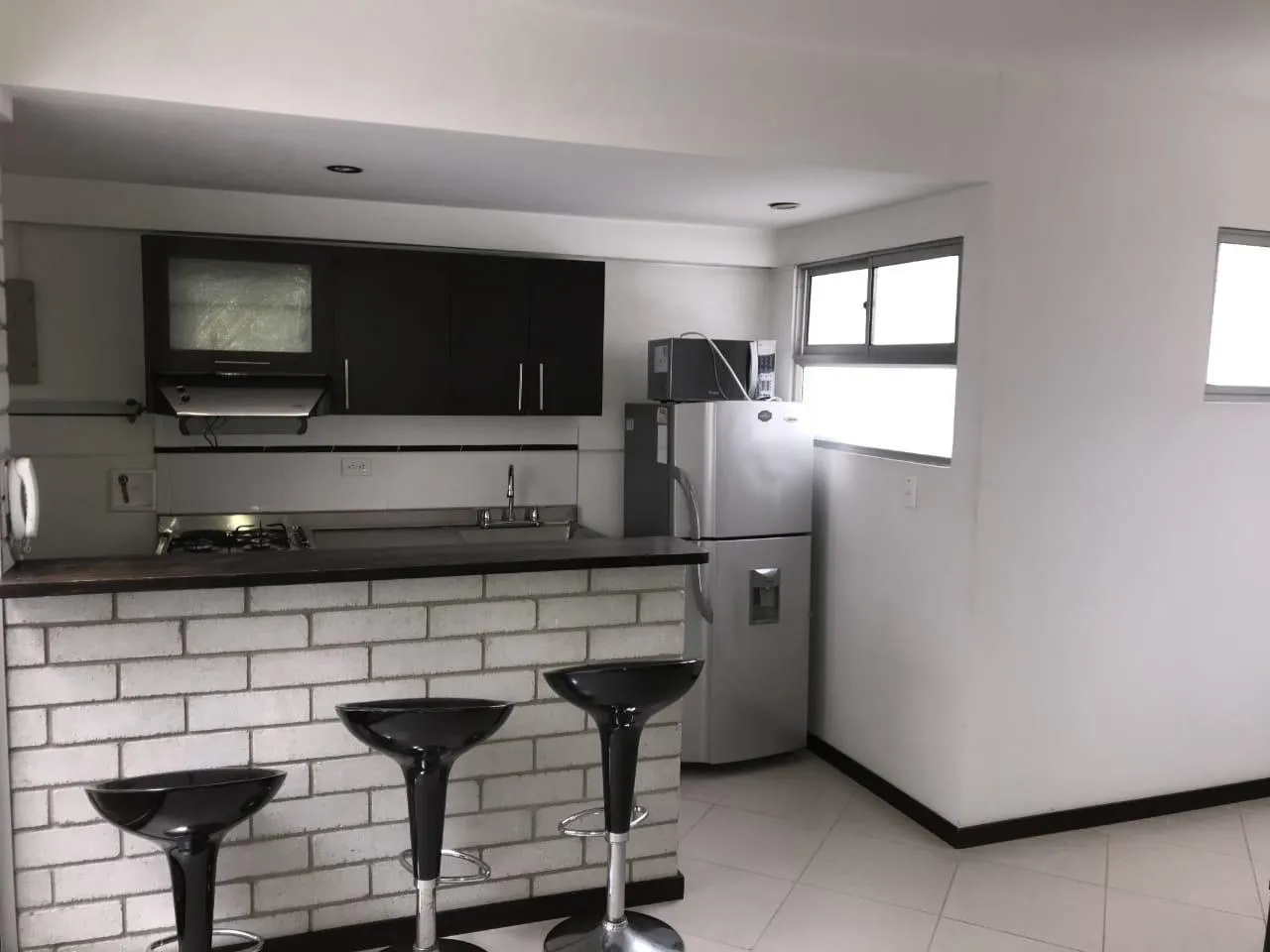 VENDO APARTAHOTEL EN LAURELES-MEDELLÍN - 5