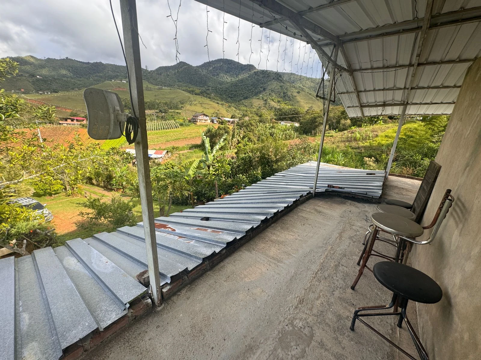 Parcela agrícola 2.670 m² con casa de 132 m² en Cali, linderos a carretera - 5